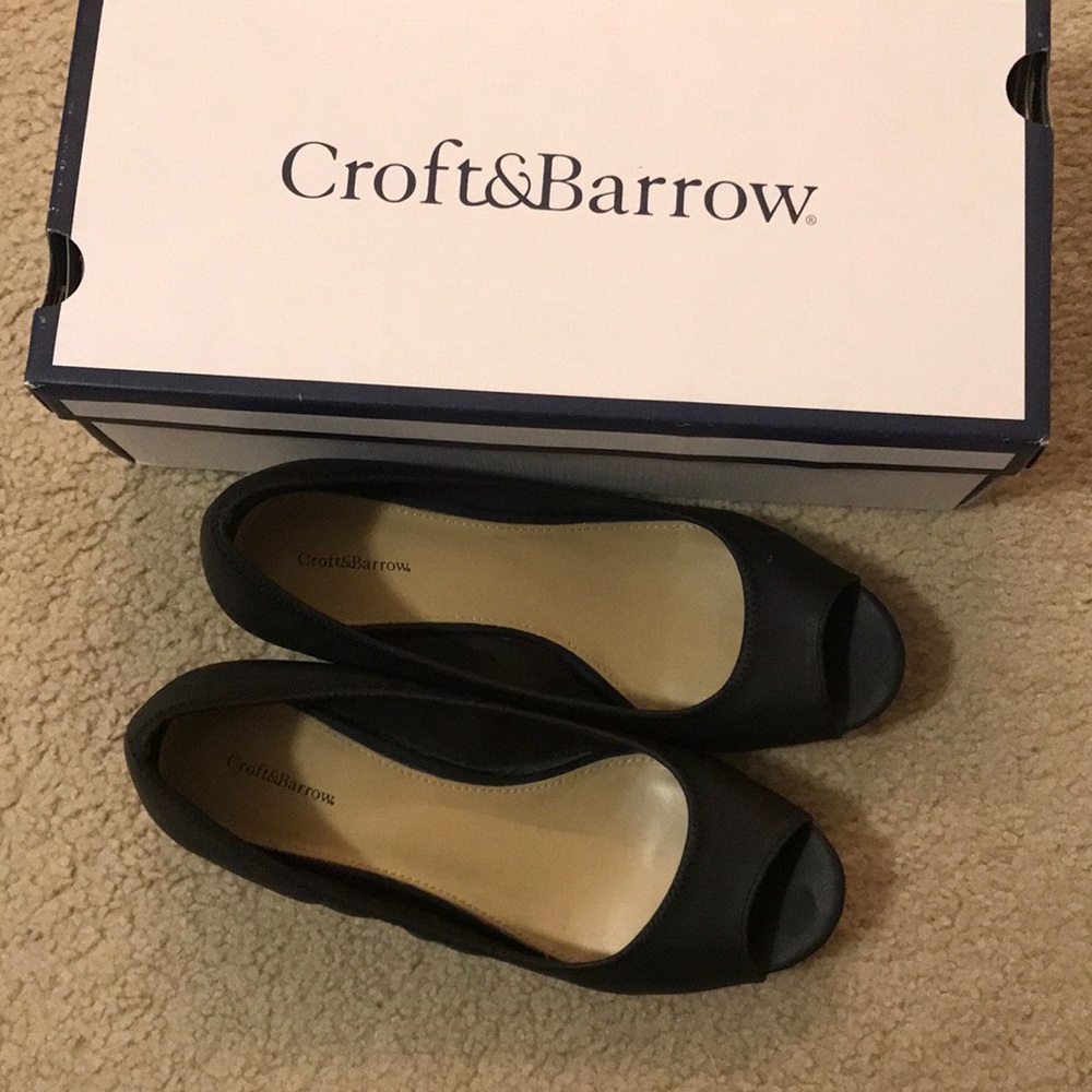 Croft and Barrow peep toe wedge